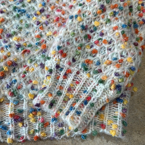 Women’s love riche sweater, size small - Picture 2 of 6